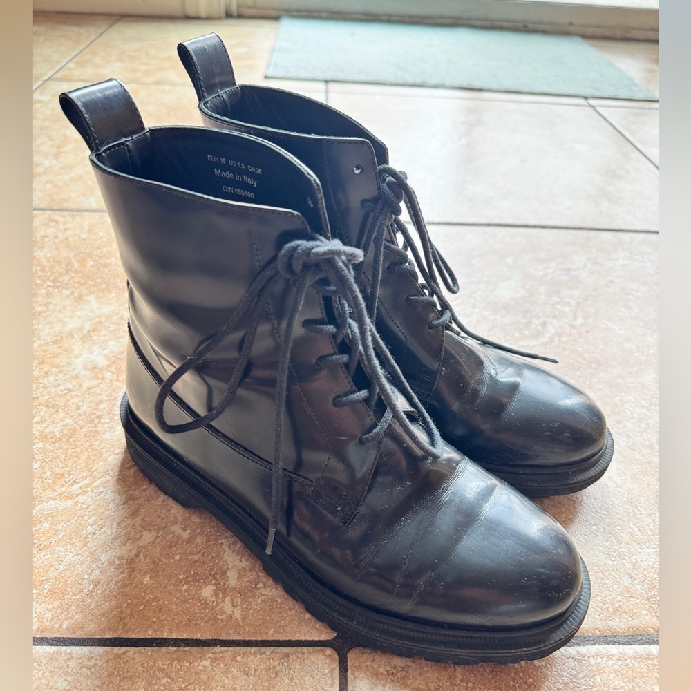 Women's Black Lace-Up Boots
